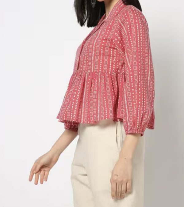 Women Geometric Print Peplum Top - Image 3